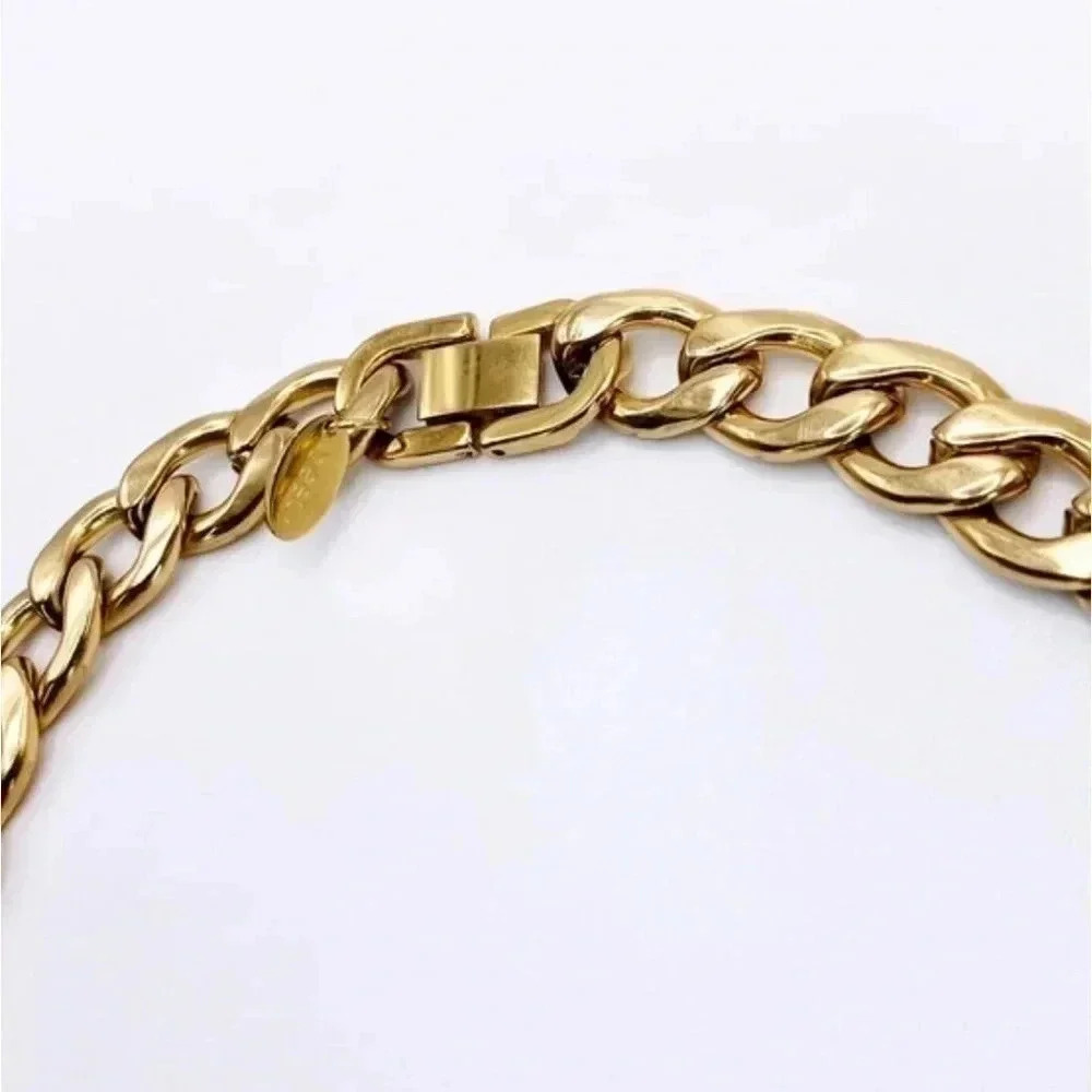 Cuban Link Dainty Gold Necklace 18k Gold Plated Chain Layering Necklace - Picture 3 of 8